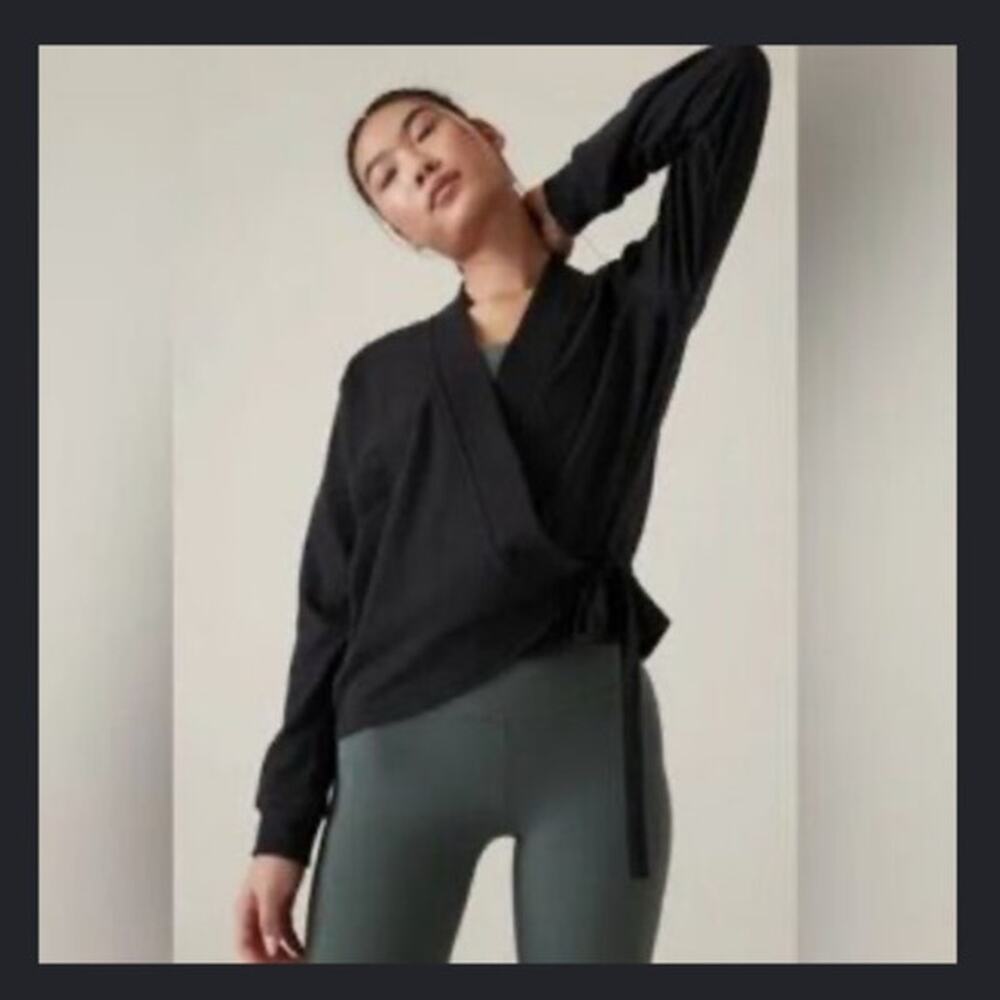 Athleta Grace Black long sleeve wrap top